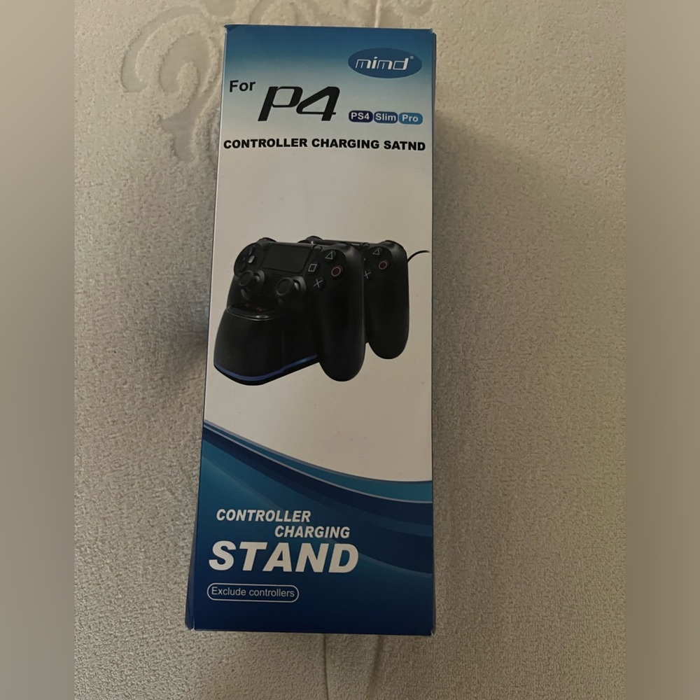 Controller charging stand